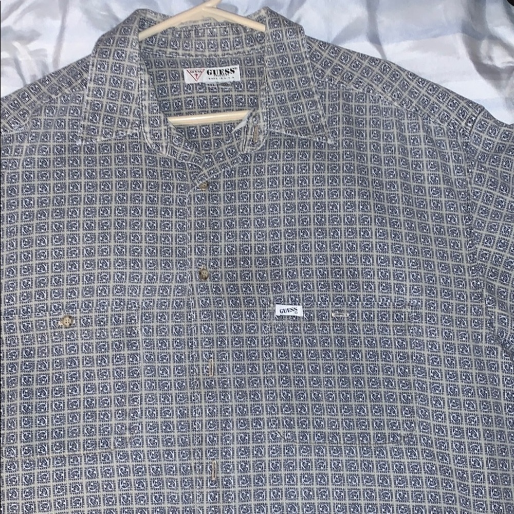 Guess button down